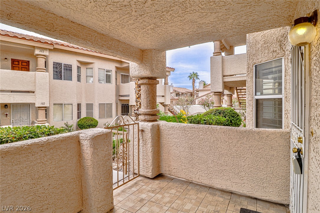 Photo 7 of 40, 7952 Calico Vista Boulevard #101