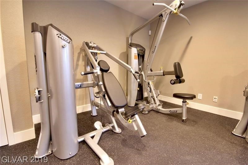 Photo 16 of 35, 4200 S Valley View Boulevard #3051