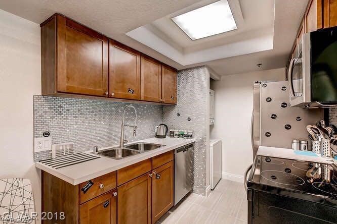 Photo 20 of 35, 4200 S Valley View Boulevard #3051