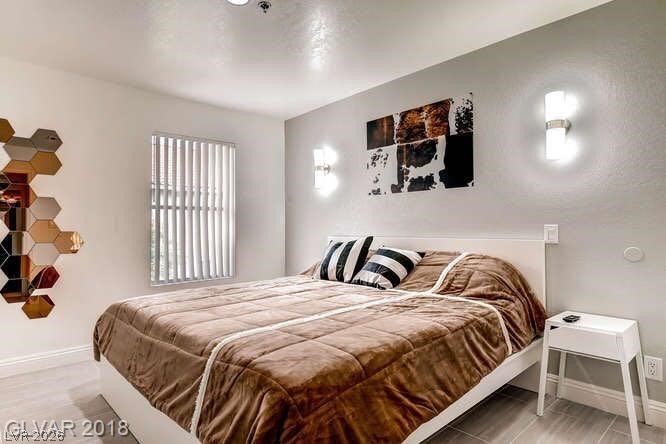 Photo 22 of 35, 4200 S Valley View Boulevard #3051