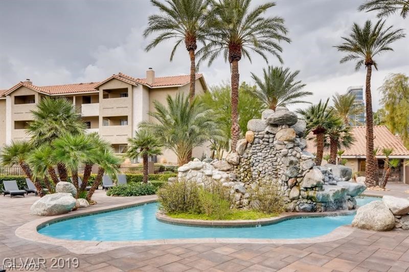 Photo 32 of 35, 4200 S Valley View Boulevard #3051
