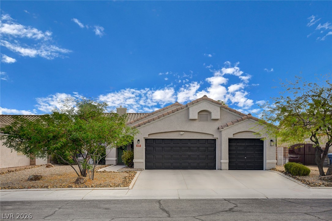 6113 Desert Haven Road, Las Vegas