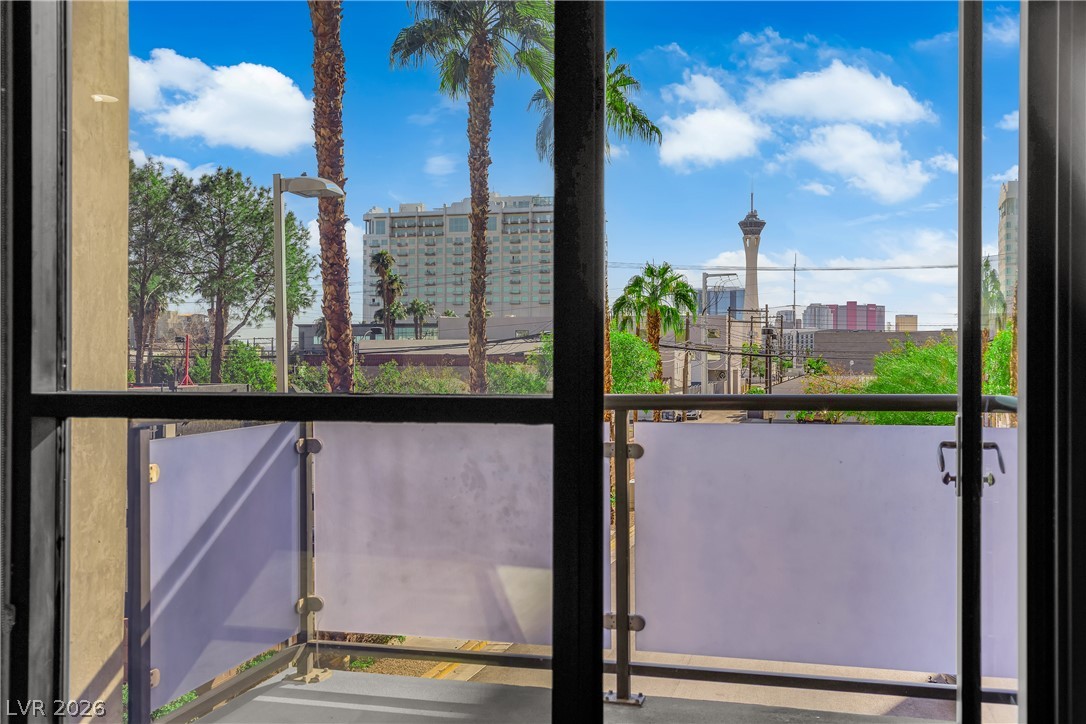Photo 44 of 48, 353 E Bonneville Avenue #257
