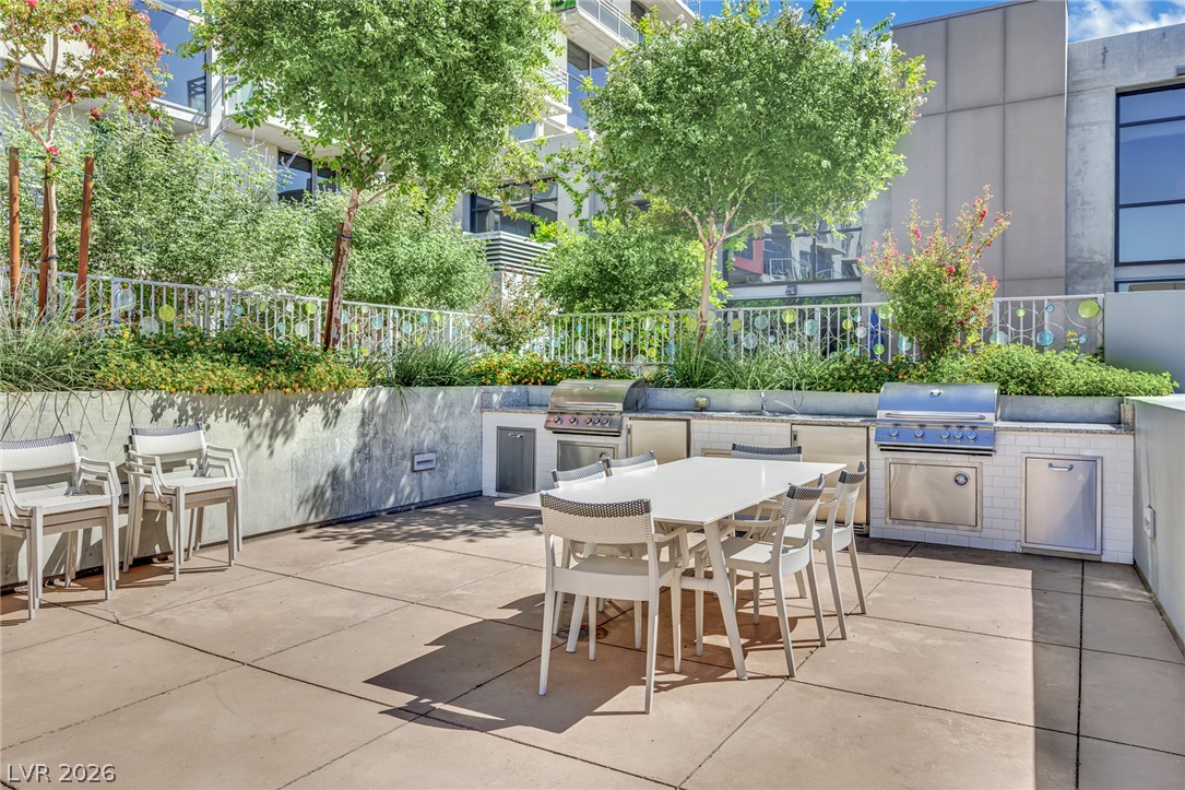 Photo 39 of 48, 353 E Bonneville Avenue #257