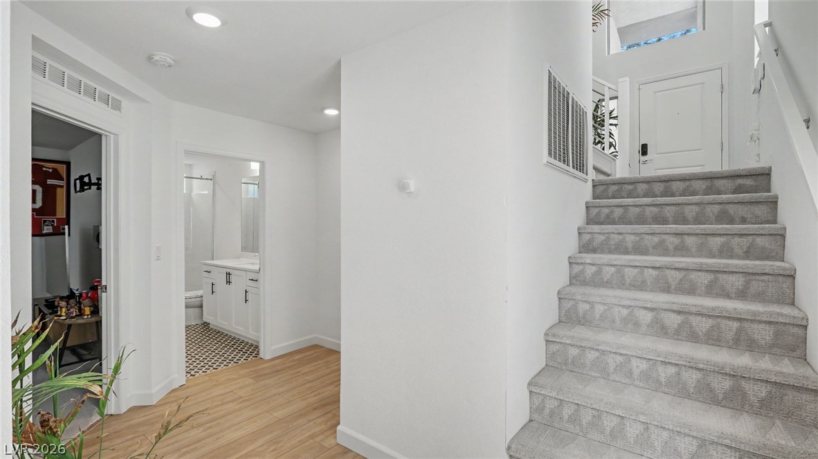 Photo 5 of 7761 Misty Oaks Avenue