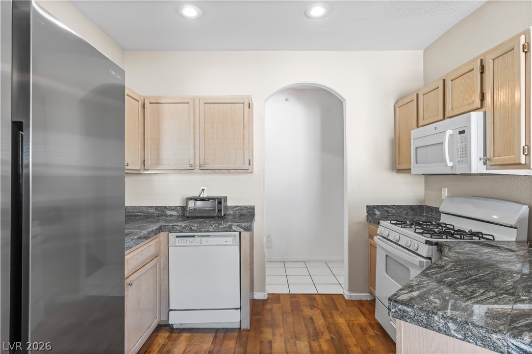 Photo 9 of 49, 6480 Annie Oakley Drive #721