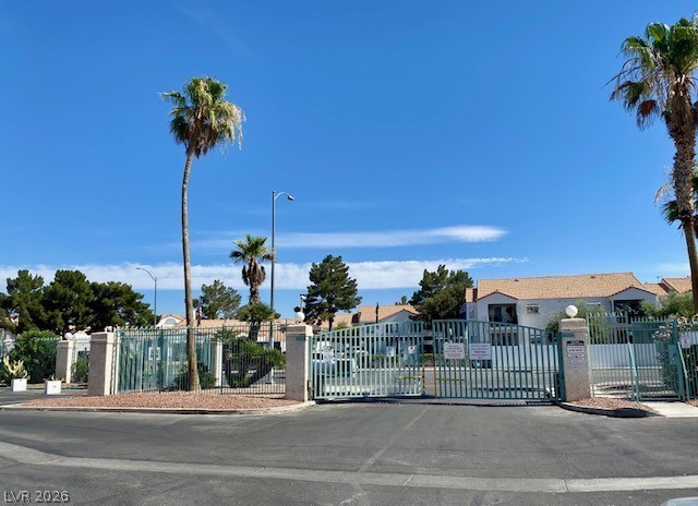 Photo 6 of 34, 2725 S Nellis Boulevard #1158