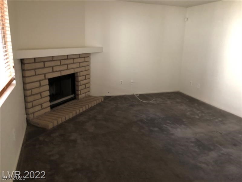 Photo 8 of 30, 1105 SULPHUR SPRINGS Lane #102
