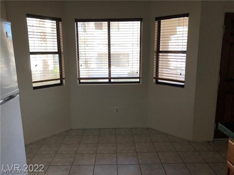 Photo 16 of 30, 1105 SULPHUR SPRINGS Lane #102