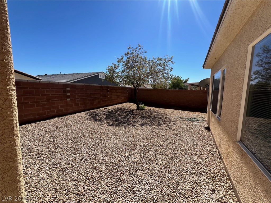 Photo 32 of 34, 7532 Homing Pigeon Street