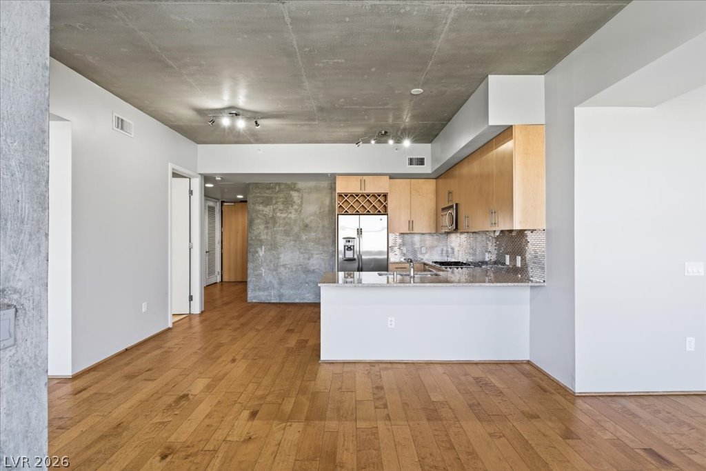 Photo 6 of 42, 353 E Bonneville Avenue #295