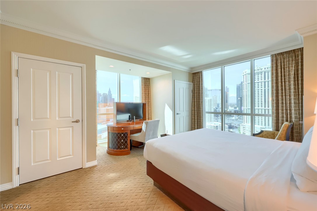 Photo 6 of 29, 145 E Harmon Avenue #1601