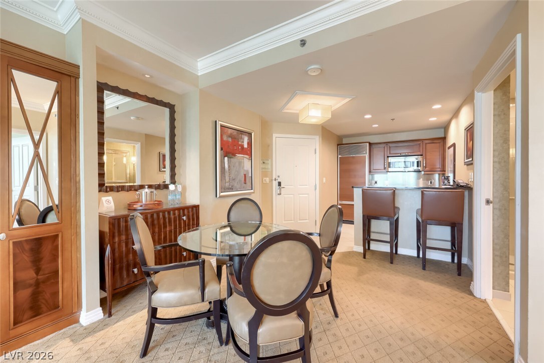 Photo 11 of 29, 145 E Harmon Avenue #1601