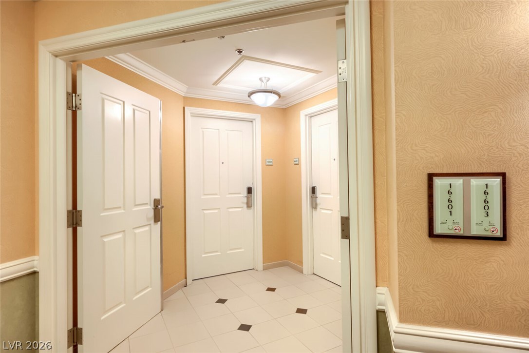Photo 17 of 29, 145 E Harmon Avenue #1601
