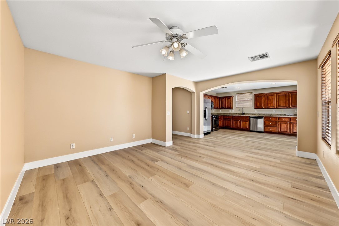 Photo 6 of 37, 2605 Wild Ambrosia Avenue