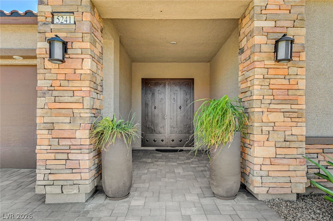 Photo 4 of 5241 Brayden Court
