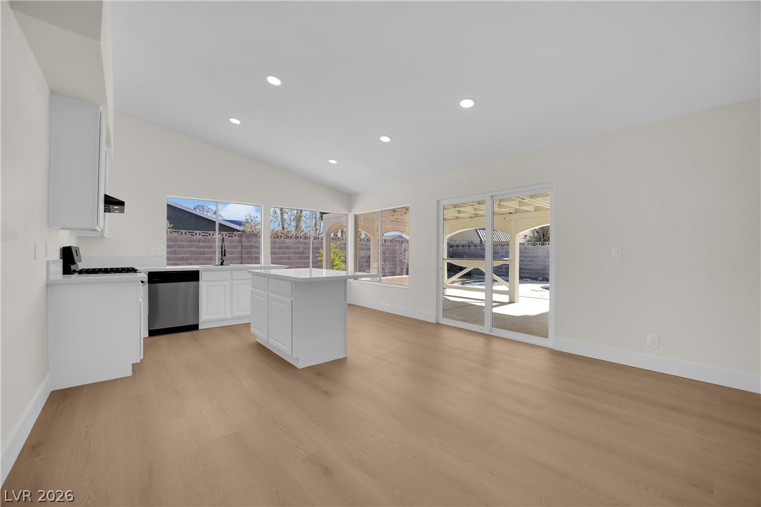 Photo 16 of 42, 5420 Oxbow Street