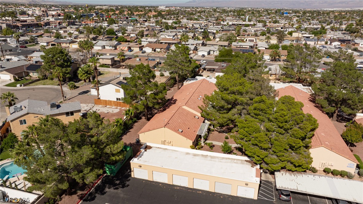 Photo 36 of 41, 2851 S Valley View Boulevard #1081