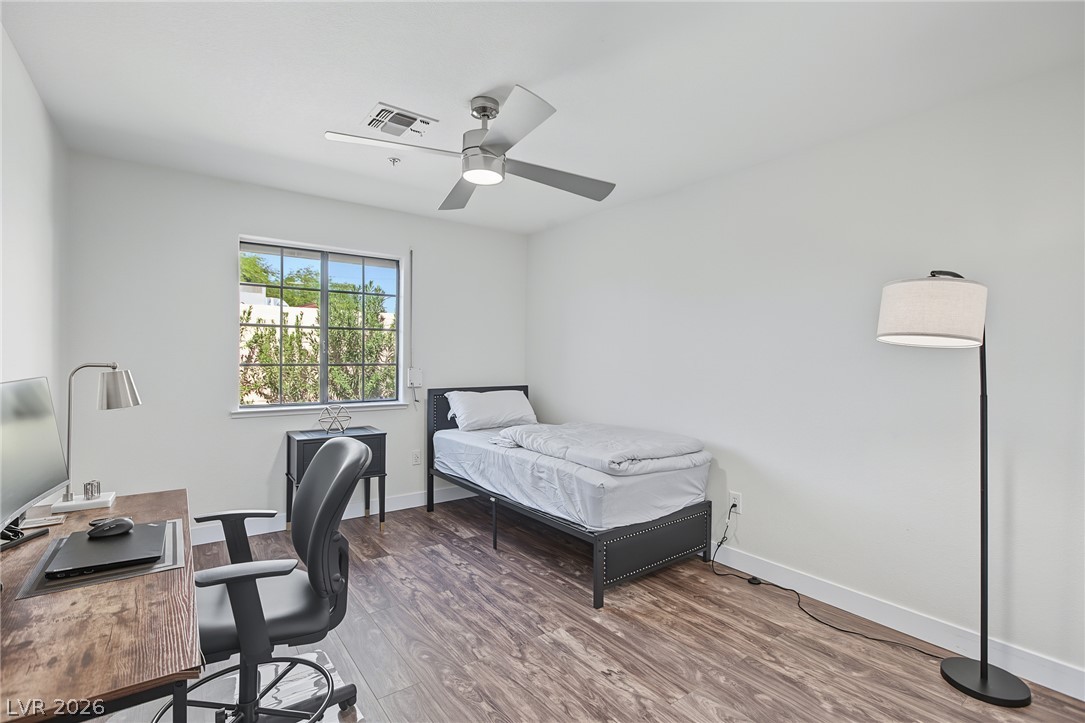 Photo 24 of 41, 2851 S Valley View Boulevard #1081
