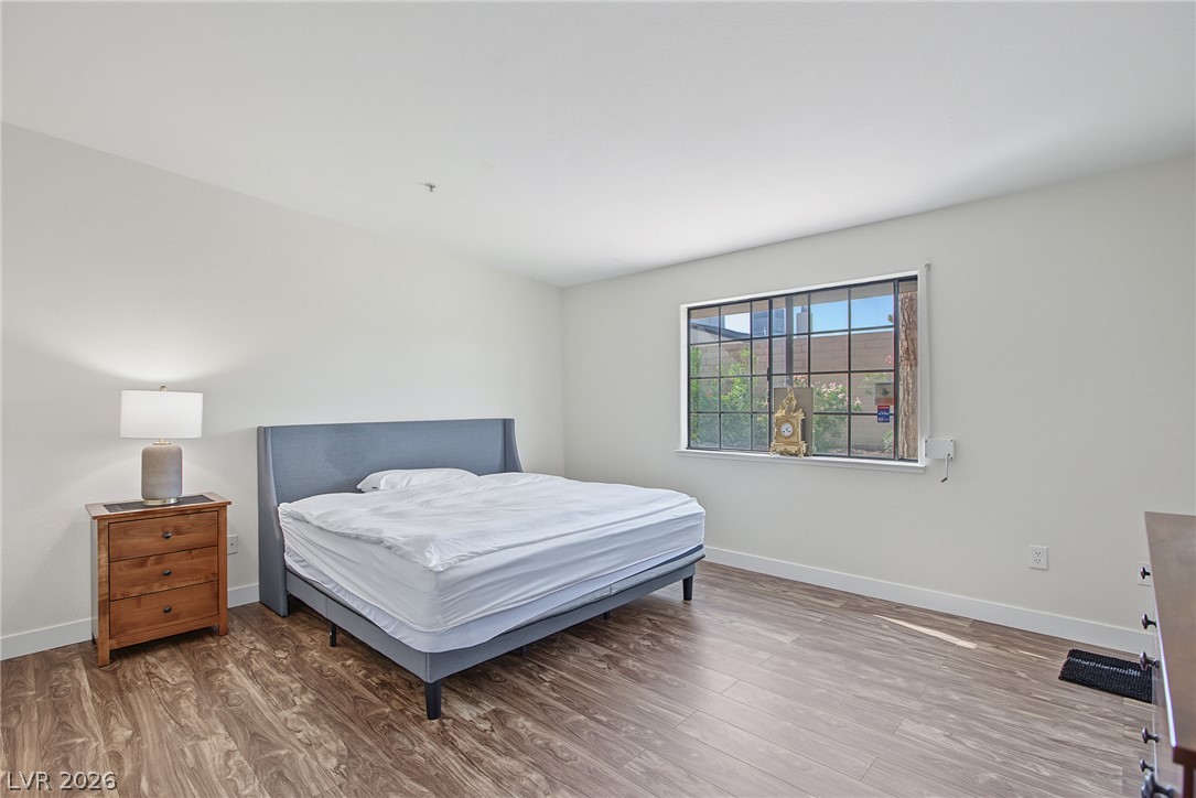 Photo 26 of 41, 2851 S Valley View Boulevard #1081