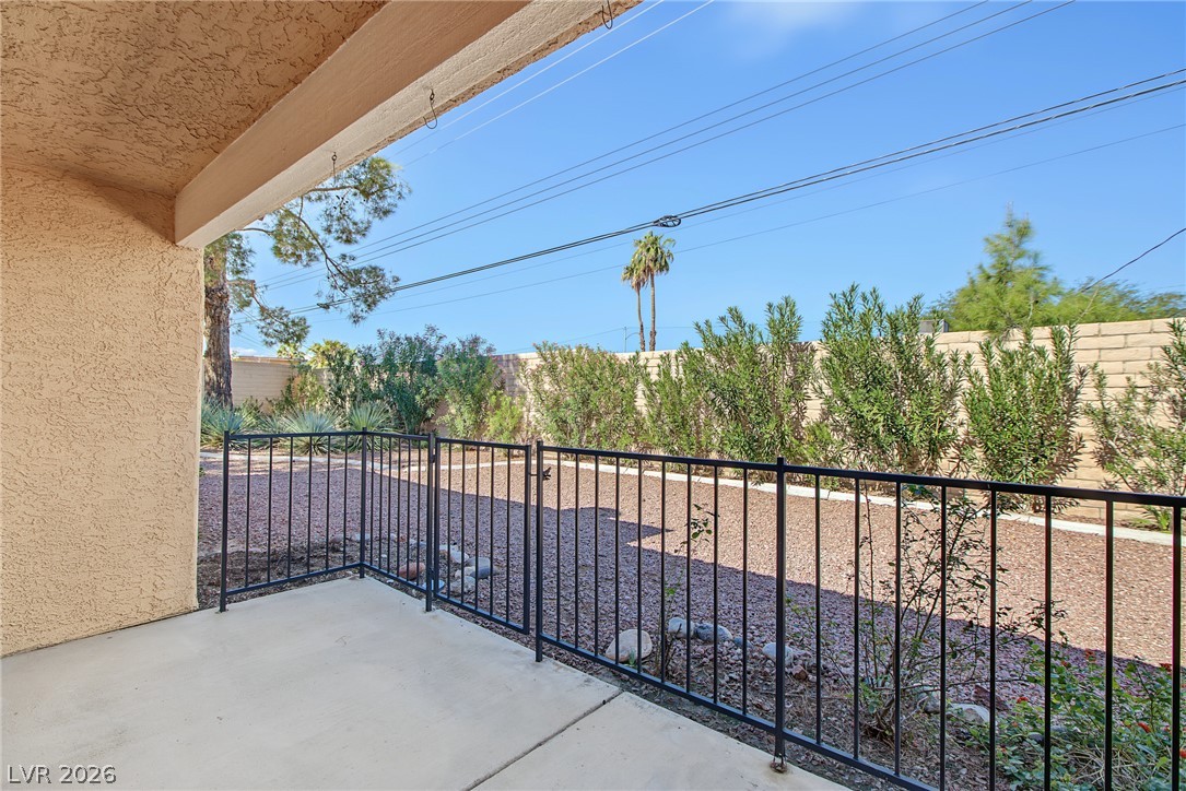 Photo 6 of 41, 2851 S Valley View Boulevard #1081