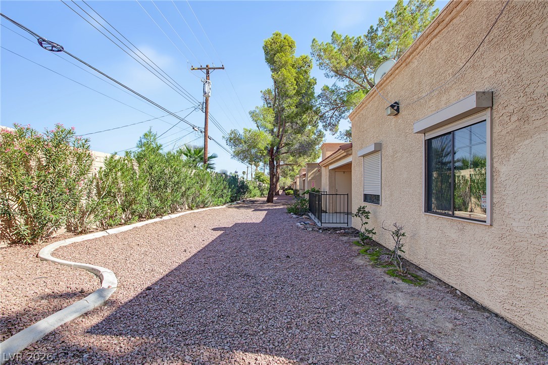Photo 7 of 41, 2851 S Valley View Boulevard #1081