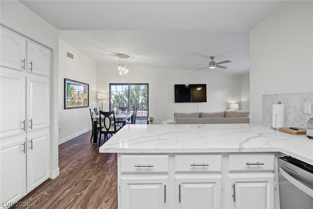 Photo 13 of 41, 2851 S Valley View Boulevard #1081