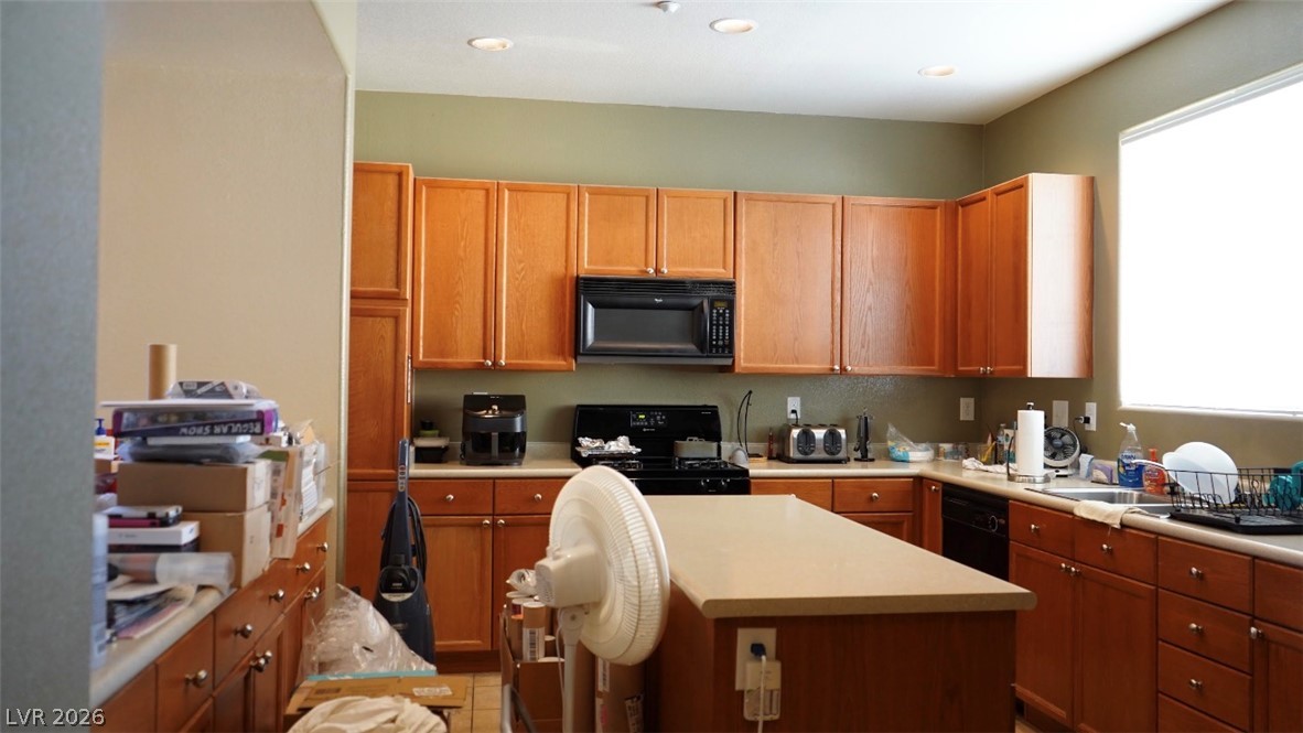 Photo 5 of 7564 Creative Court
