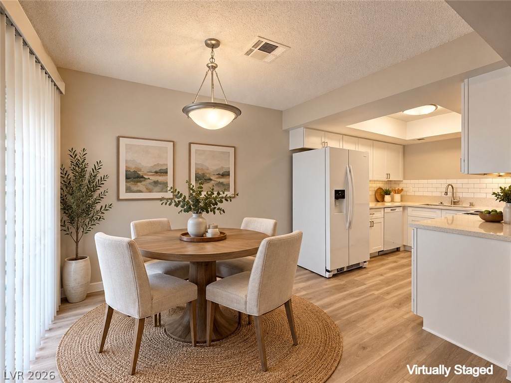 Photo 2 of 1025 Willow Tree Drive #A