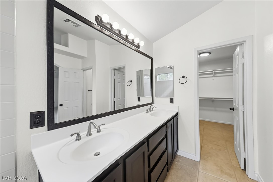 Photo 16 of 19, 9474 Lightning Bay Court