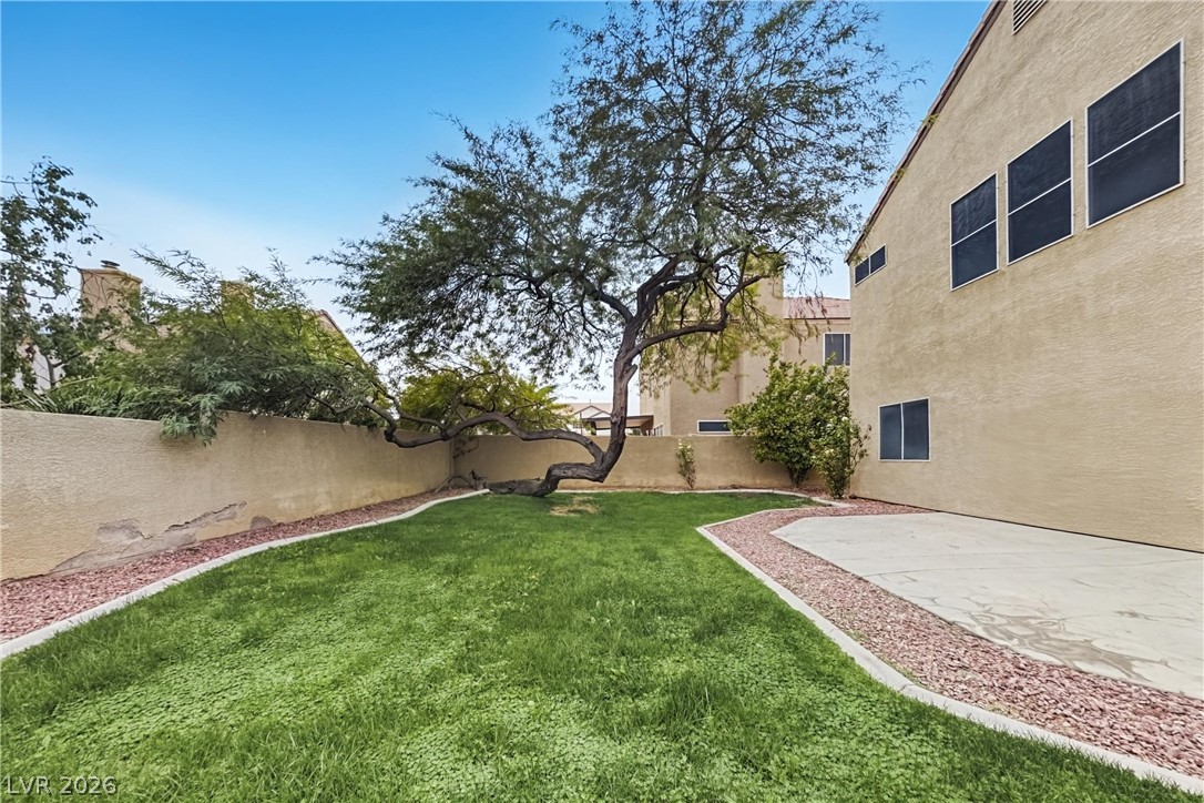 Photo 18 of 19, 9474 Lightning Bay Court