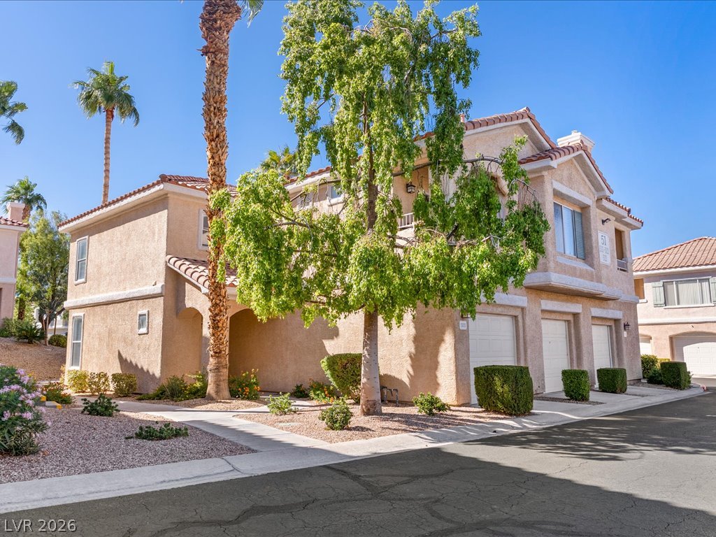 251 S Green Valley Parkway #5111, Henderson 89012