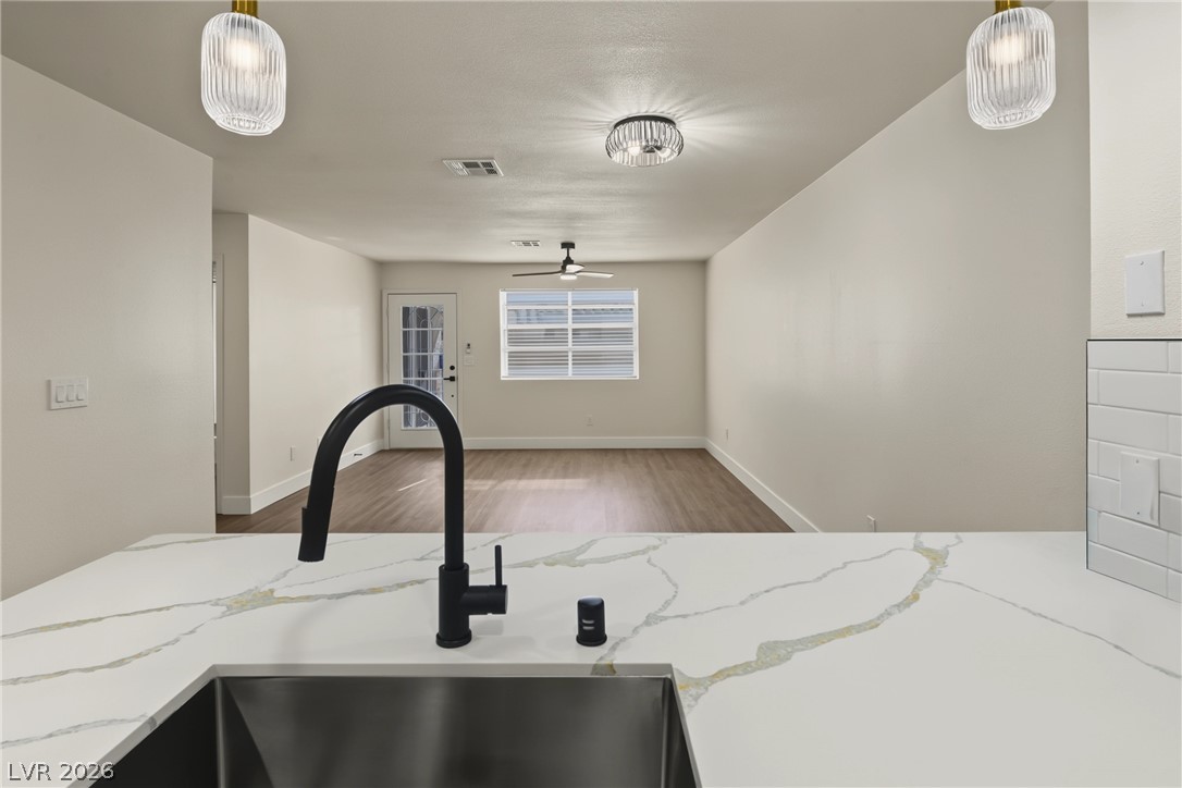 Photo 6 of 28, 2041 Willowbury Drive #D