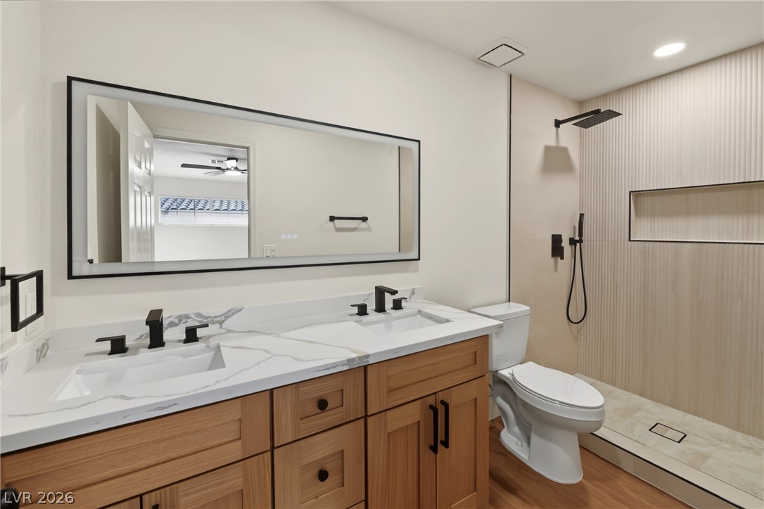 Photo 11 of 28, 2041 Willowbury Drive #D