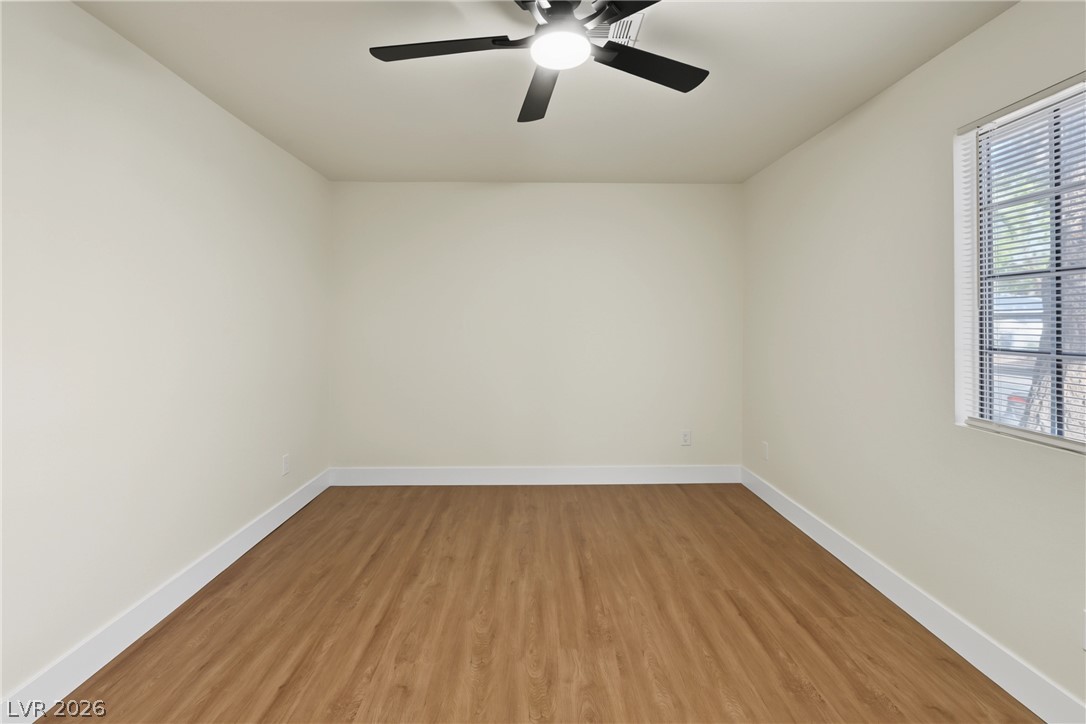 Photo 15 of 28, 2041 Willowbury Drive #D
