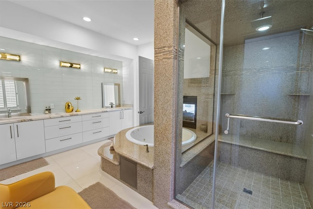 Photo 33 of 47, 42 Grand Miramar Drive