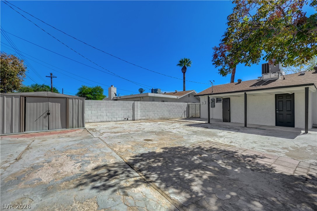 Photo 18 of 19, 2629 Theresa Avenue