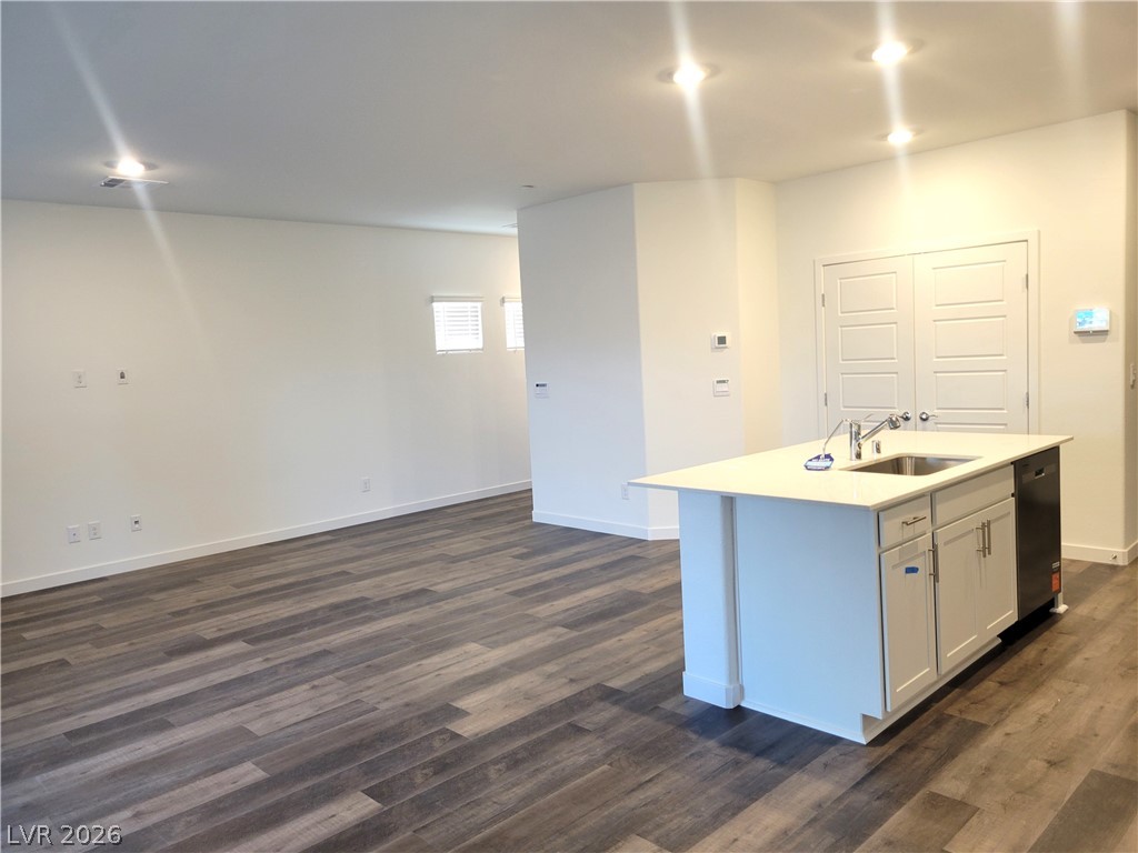 Photo 5 of 1202 Sun Parakeet Drive