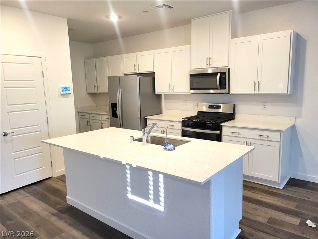 Photo 6 of 8, 1202 Sun Parakeet Drive