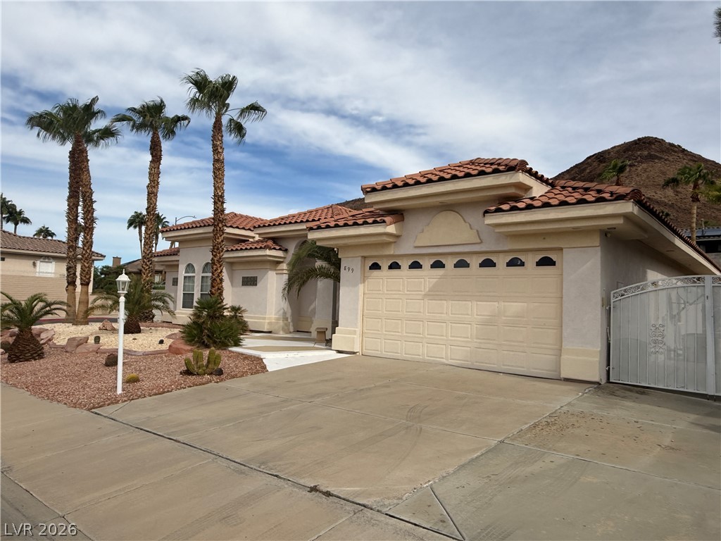 Photo 2 of 899 Rhyolite Terrace
