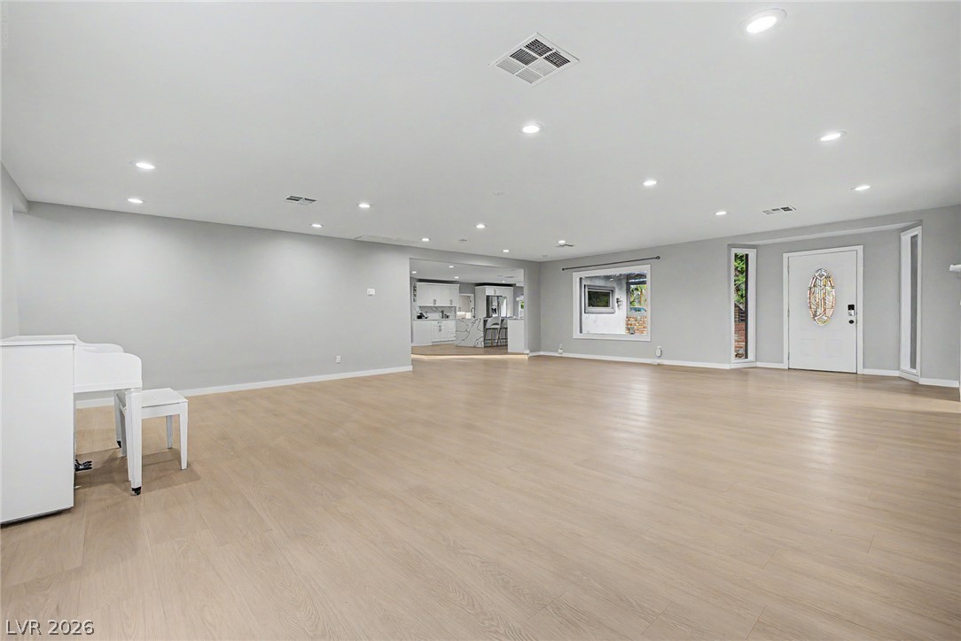 Photo 28 of 83, 1572 Santa Anita Drive