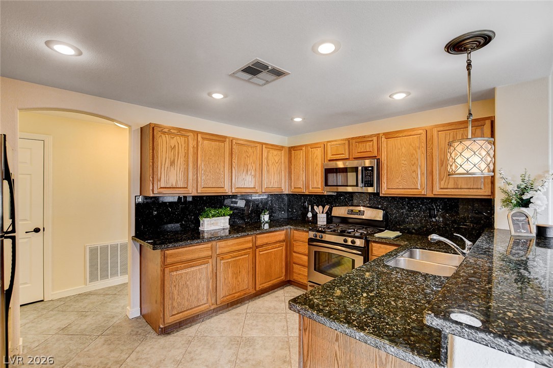 Photo 28 of 84, 10730 Amber Ridge Drive #104