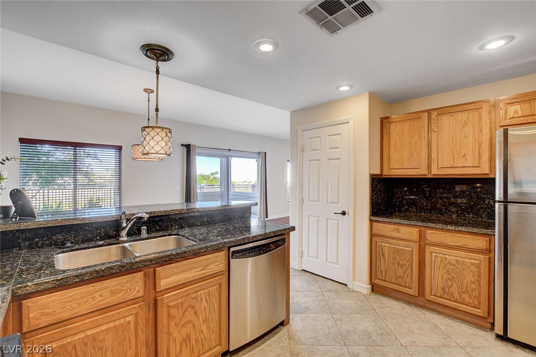Photo 29 of 84, 10730 Amber Ridge Drive #104