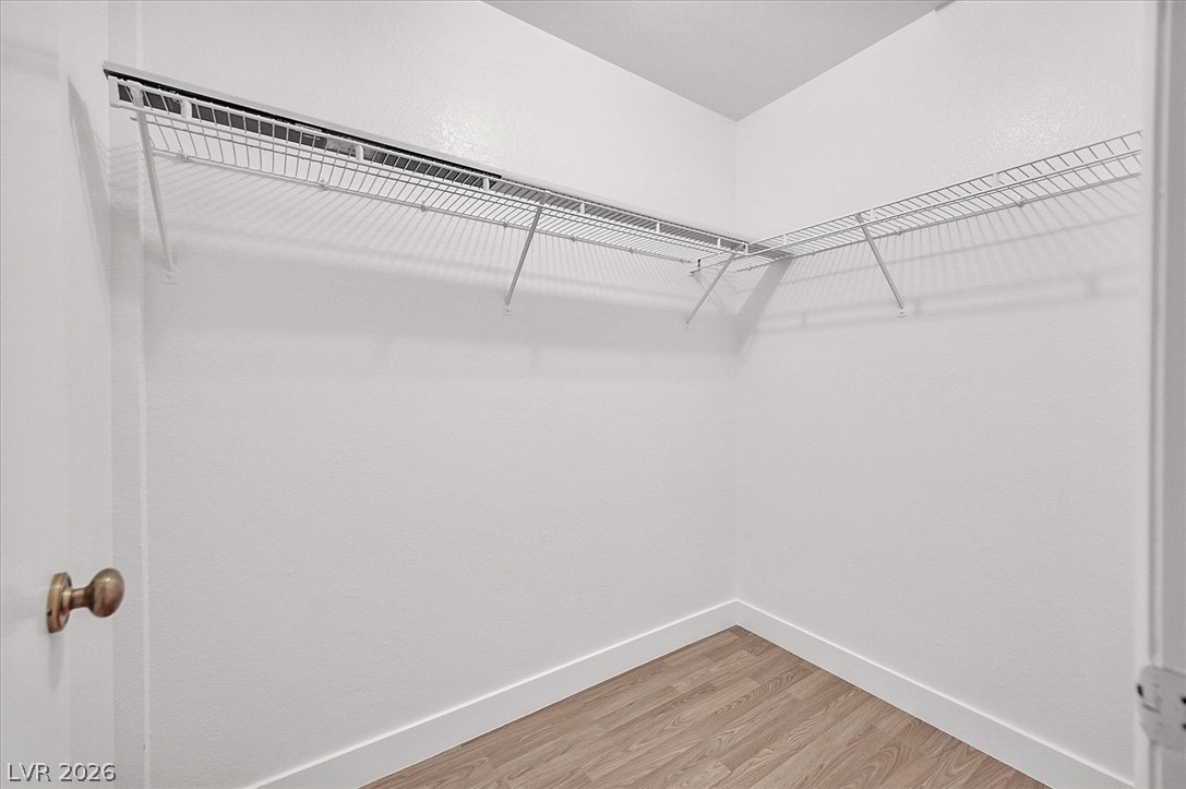 Photo 13 of 25, 2180 Pinetop Lane #201