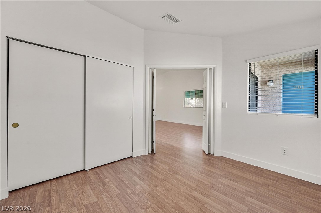 Photo 17 of 25, 2180 Pinetop Lane #201