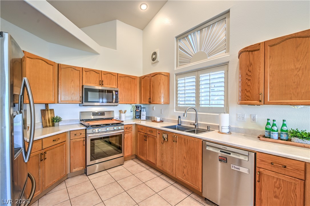 Photo 6 of 35, 802 Rancho Coast Way