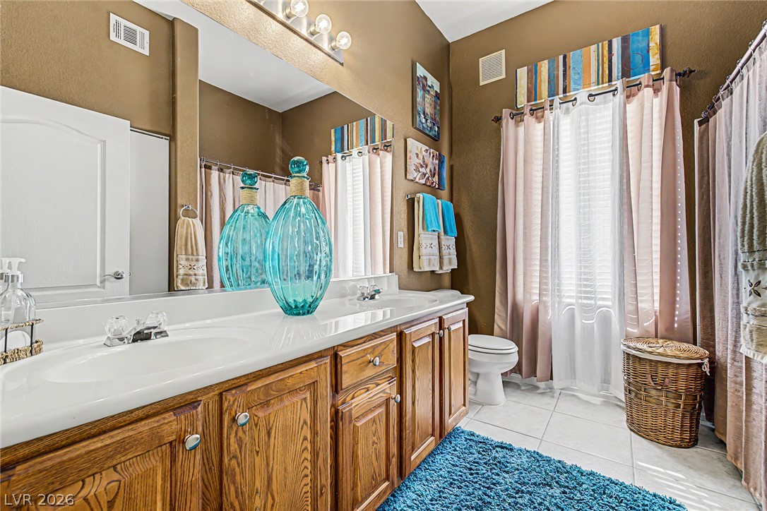 Photo 26 of 34, 3395 Cactus Shadow Street #104