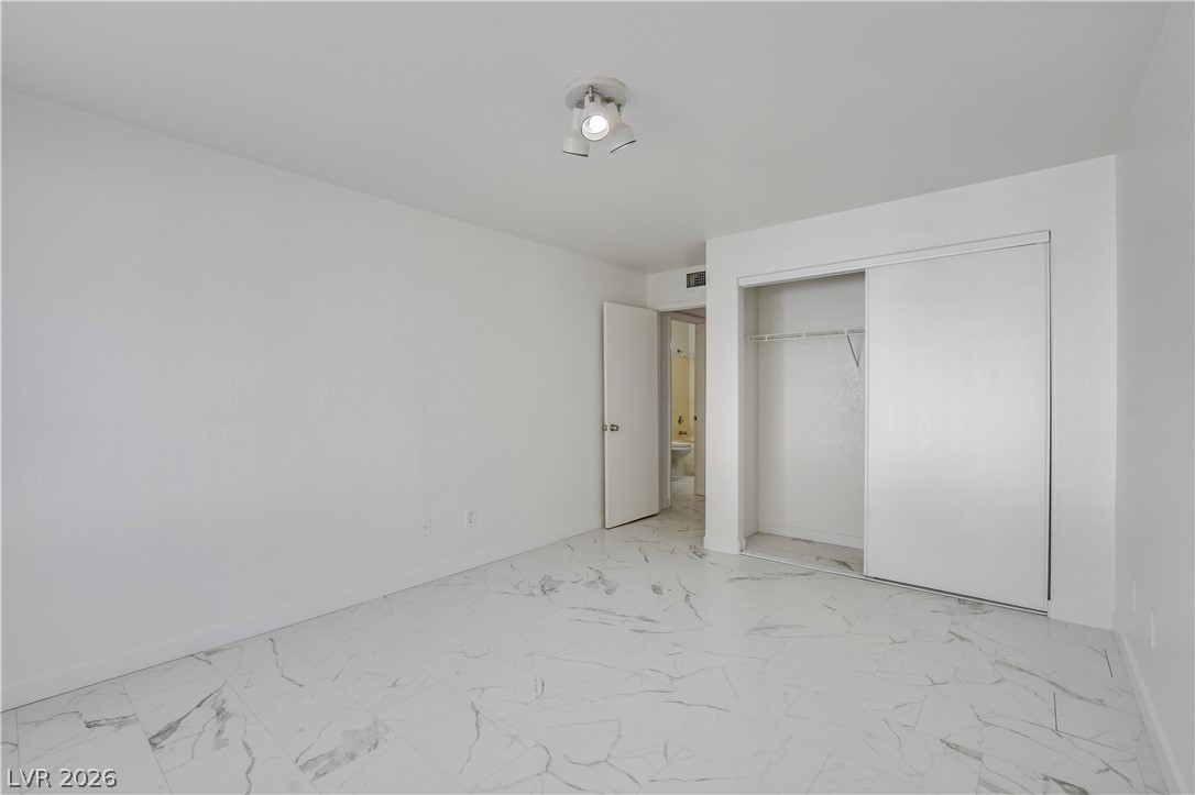 Photo 9 of 23, 3144 Tarpon Drive #201