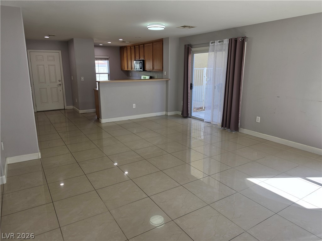 Photo 10 of 22, 4213 Becket Court