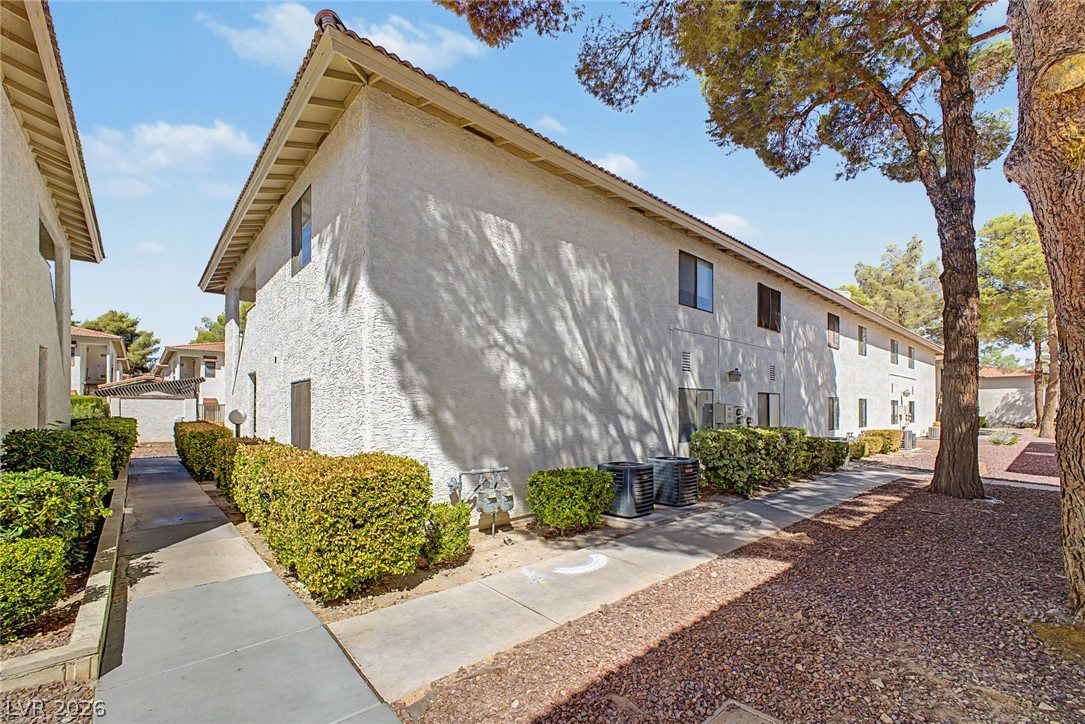 Photo 27 of 32, 6643 W Tropicana Avenue #104